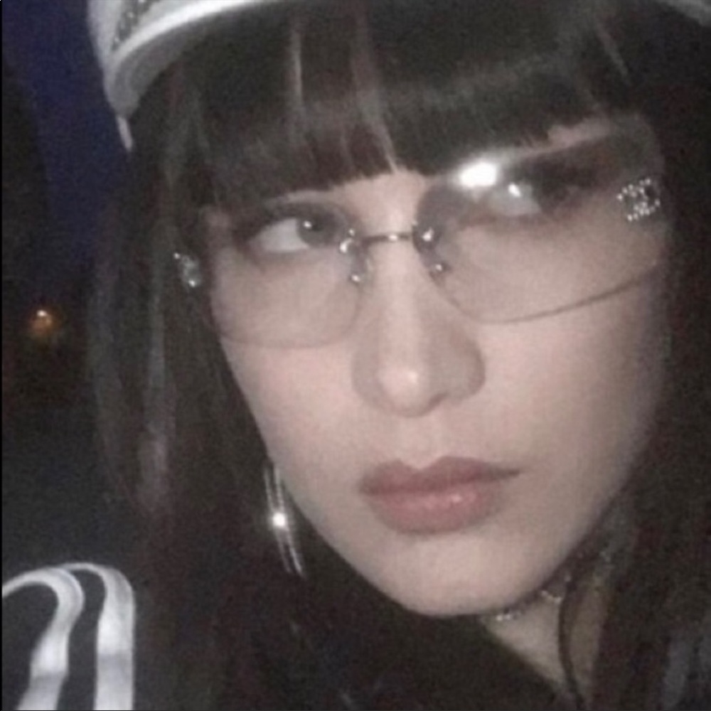 Vintage Chanel sunglasses. Crystal cc’s. - Picture 6 of 8